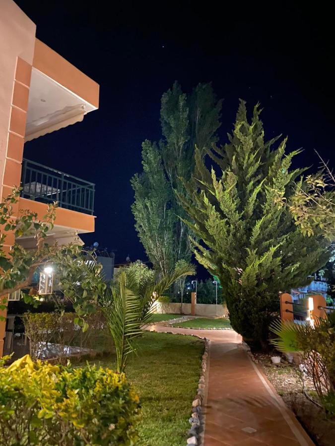 Alexandra Apartments Nikiti  Exterior photo