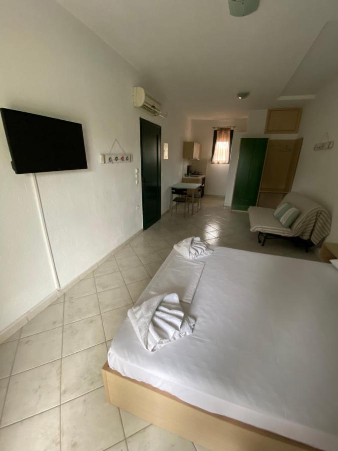 Alexandra Apartments Nikiti  Exterior photo